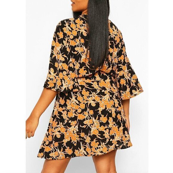NEW NWT BOOHOO Plus Size Floral Wrap Skater Dress Black Brown Surplice Boho Knee - Picture 3 of 15